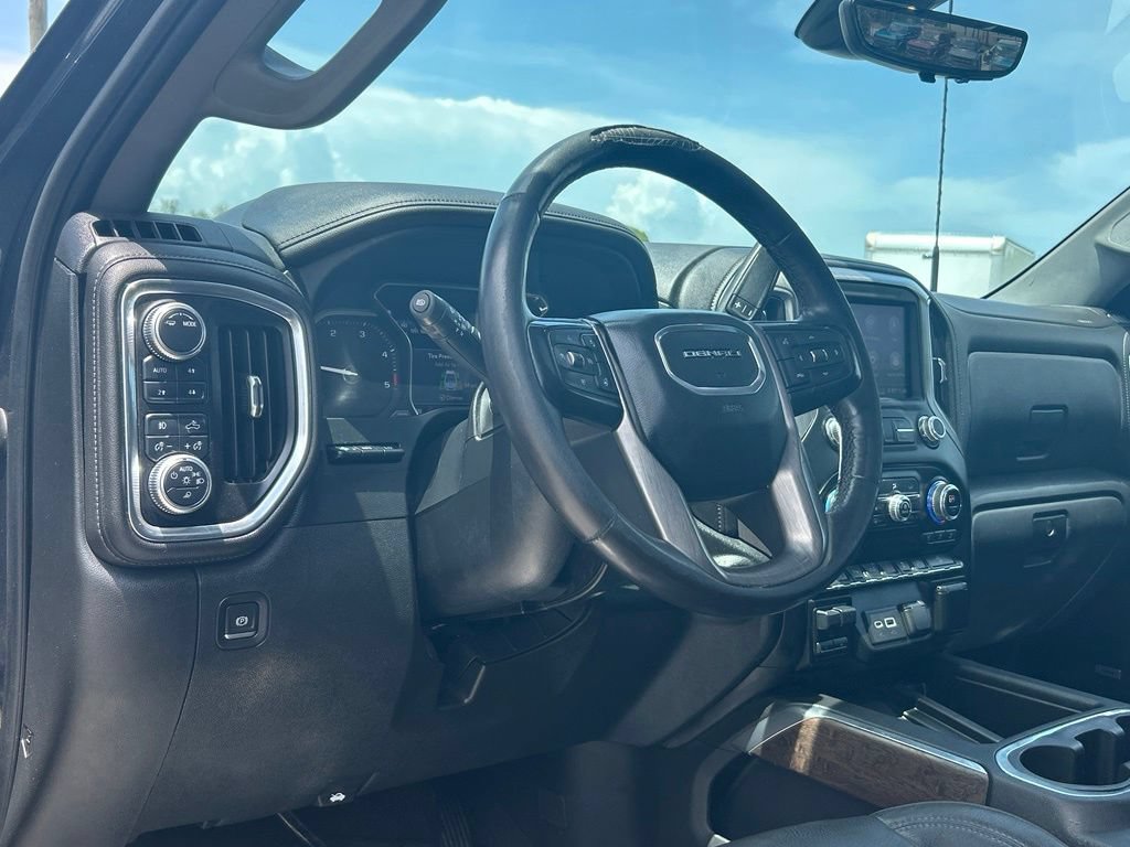 Used 2020 GMC Sierra 2500 Denali w/ Denali Ultimate Package AWD/4WD image 35
