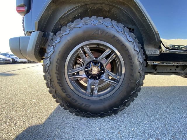 Used 2024 Jeep Wrangler Unlimited Sahara AWD/4WD image 14