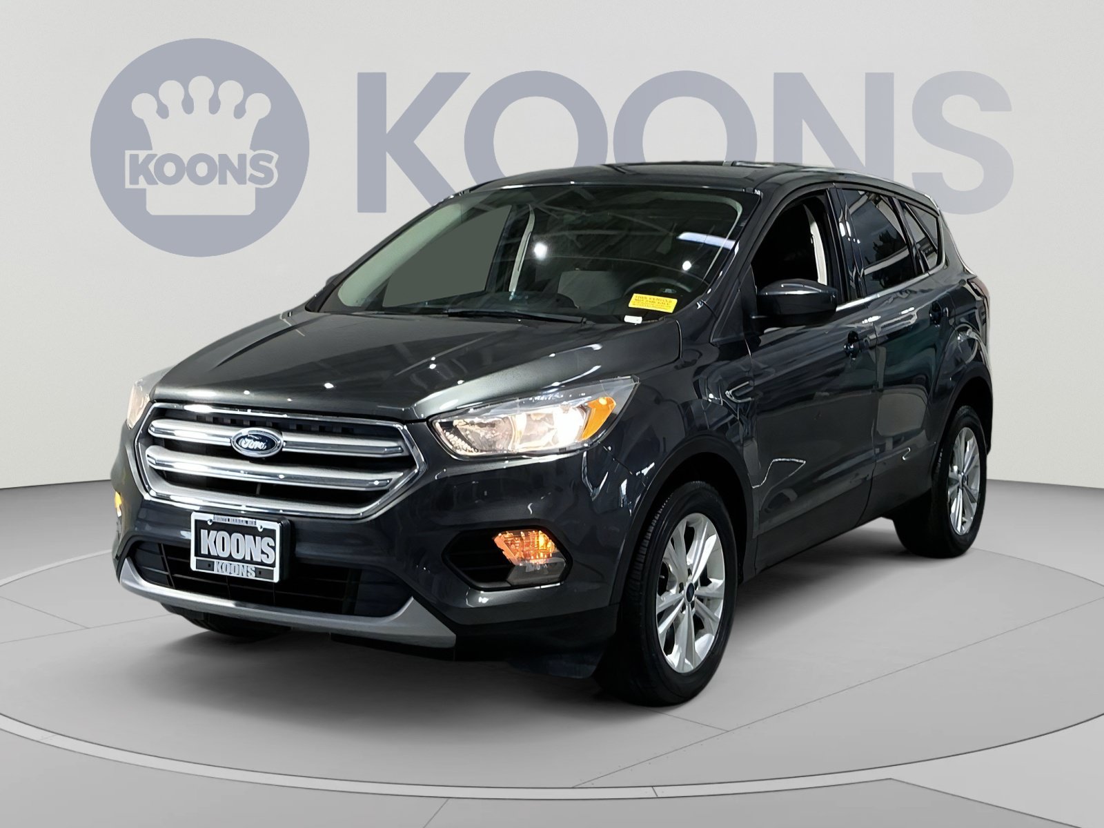 Used 2019 Ford Escape SE AWD/4WD image 1