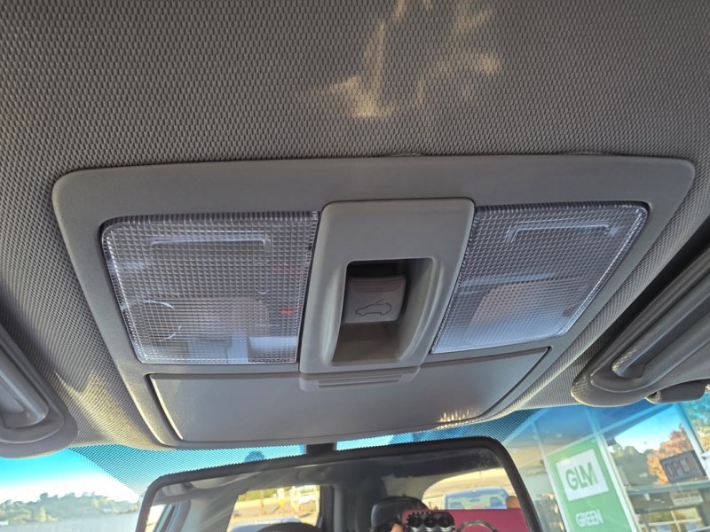 Used 2011 Kia Sorento EX w/ Premium Pkg image 30