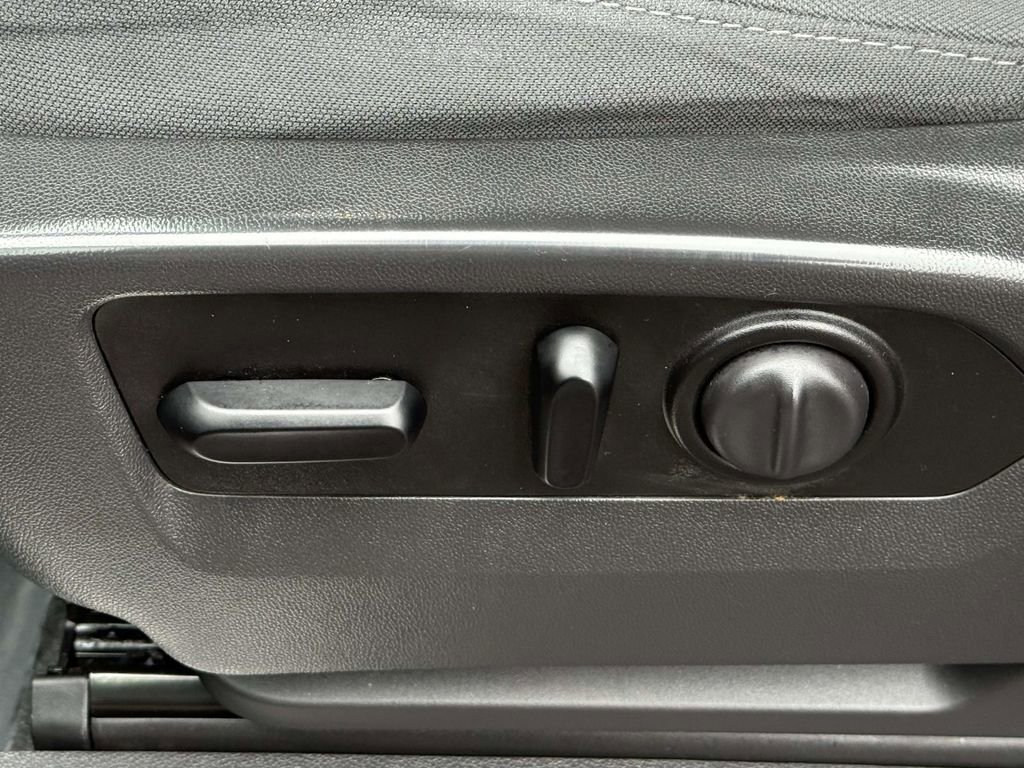 Used 2021 Chevrolet Silverado 1500 LT w/ All Star Edition Plus image 27