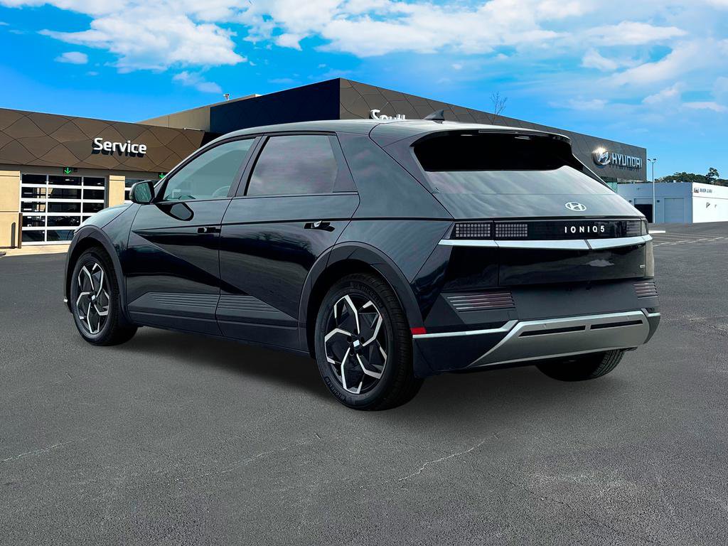 New 2024 Hyundai Ioniq 5 SEL image 5