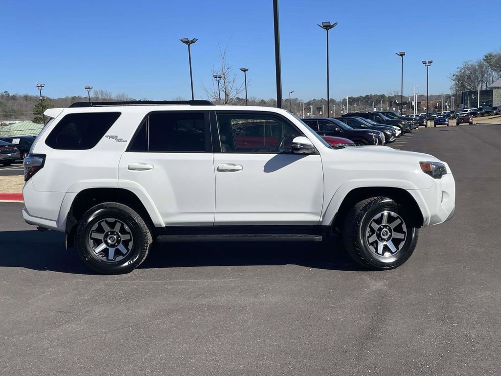 Used 2024 Toyota 4Runner TRD Off-Road Premium image 2