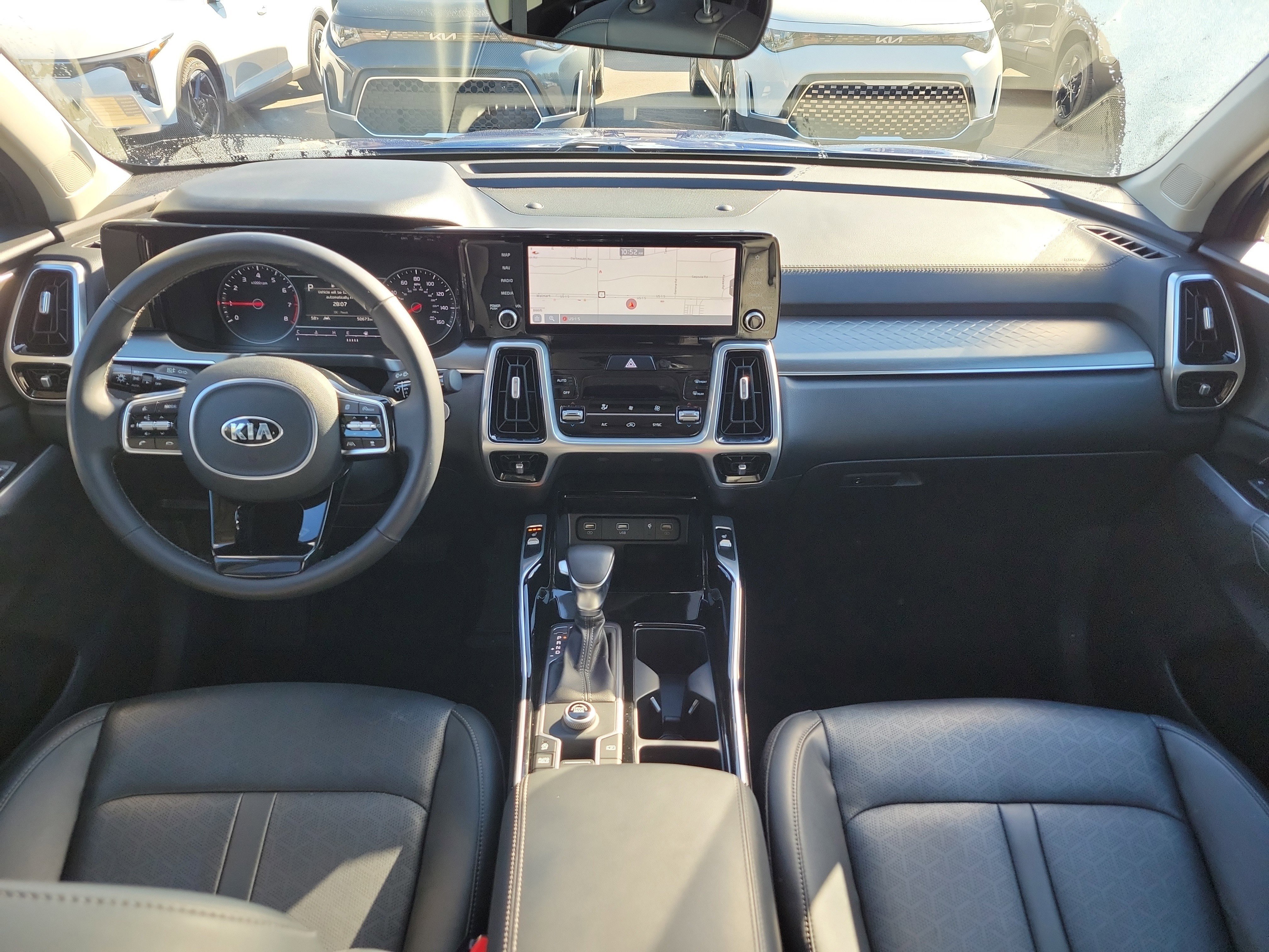 Certified 2021 Kia Sorento SX image 18