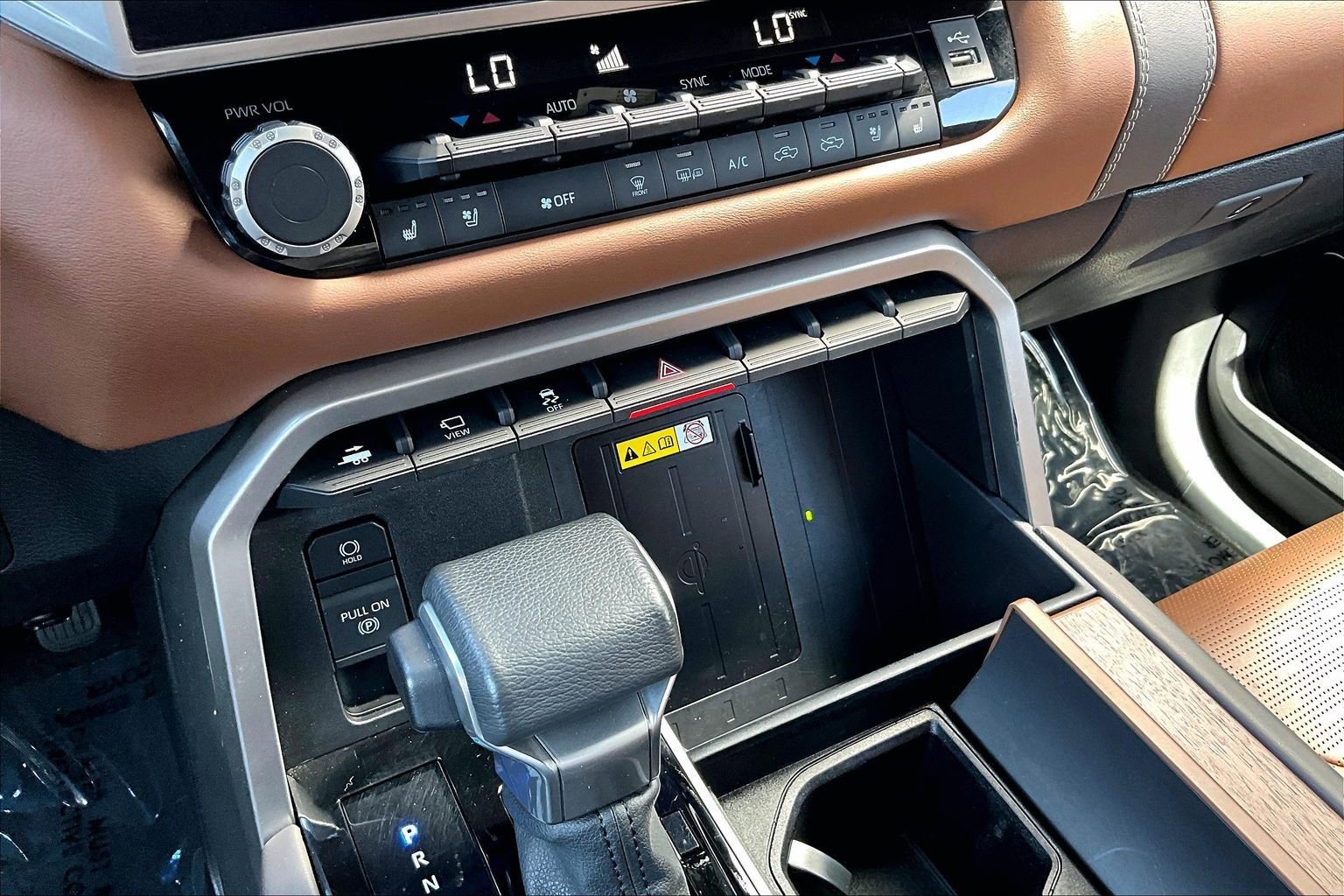 Used 2023 Toyota Tundra 1794 Edition image 33