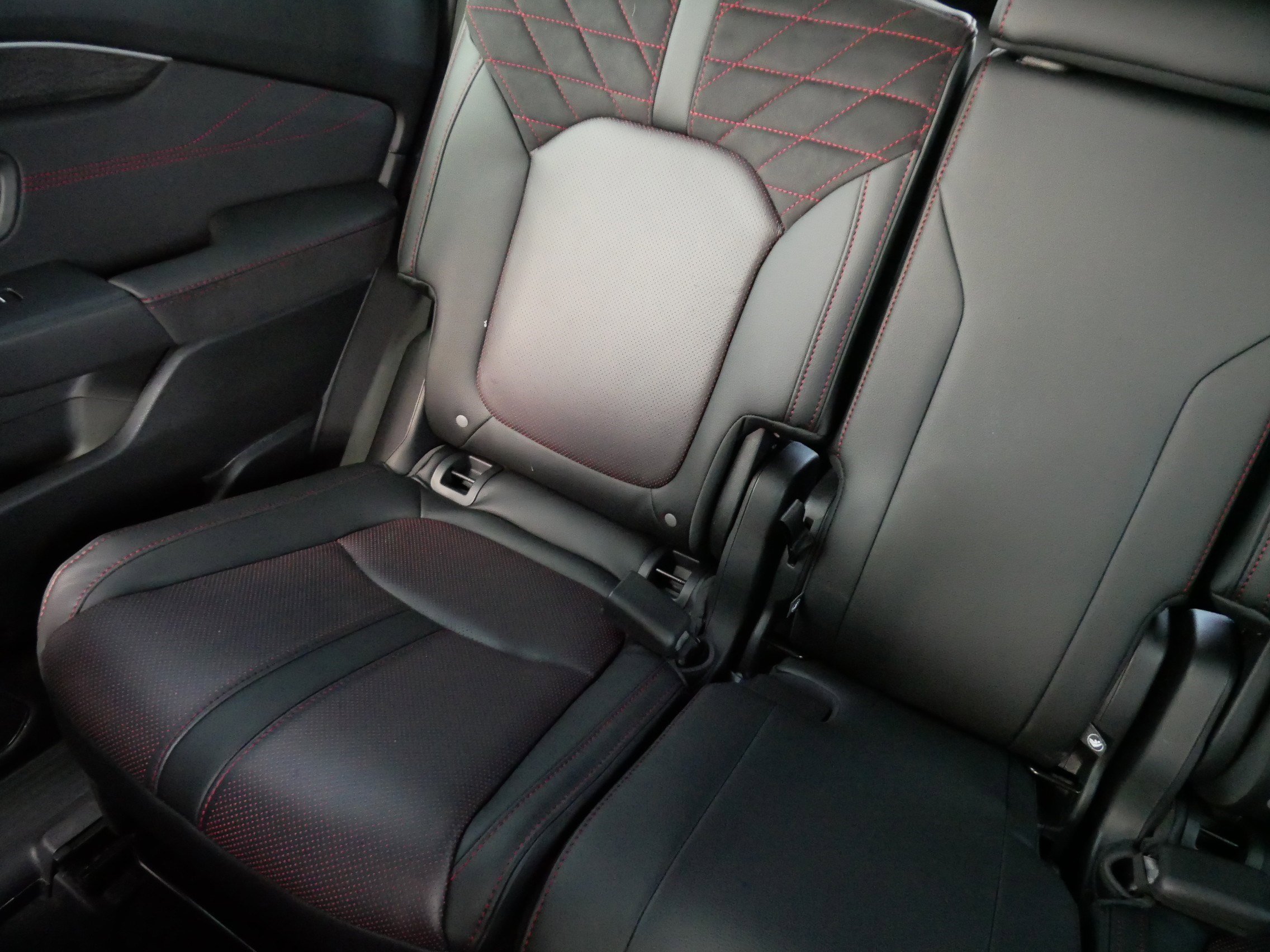 Certified 2026 Honda Pilot Black Edition image 12