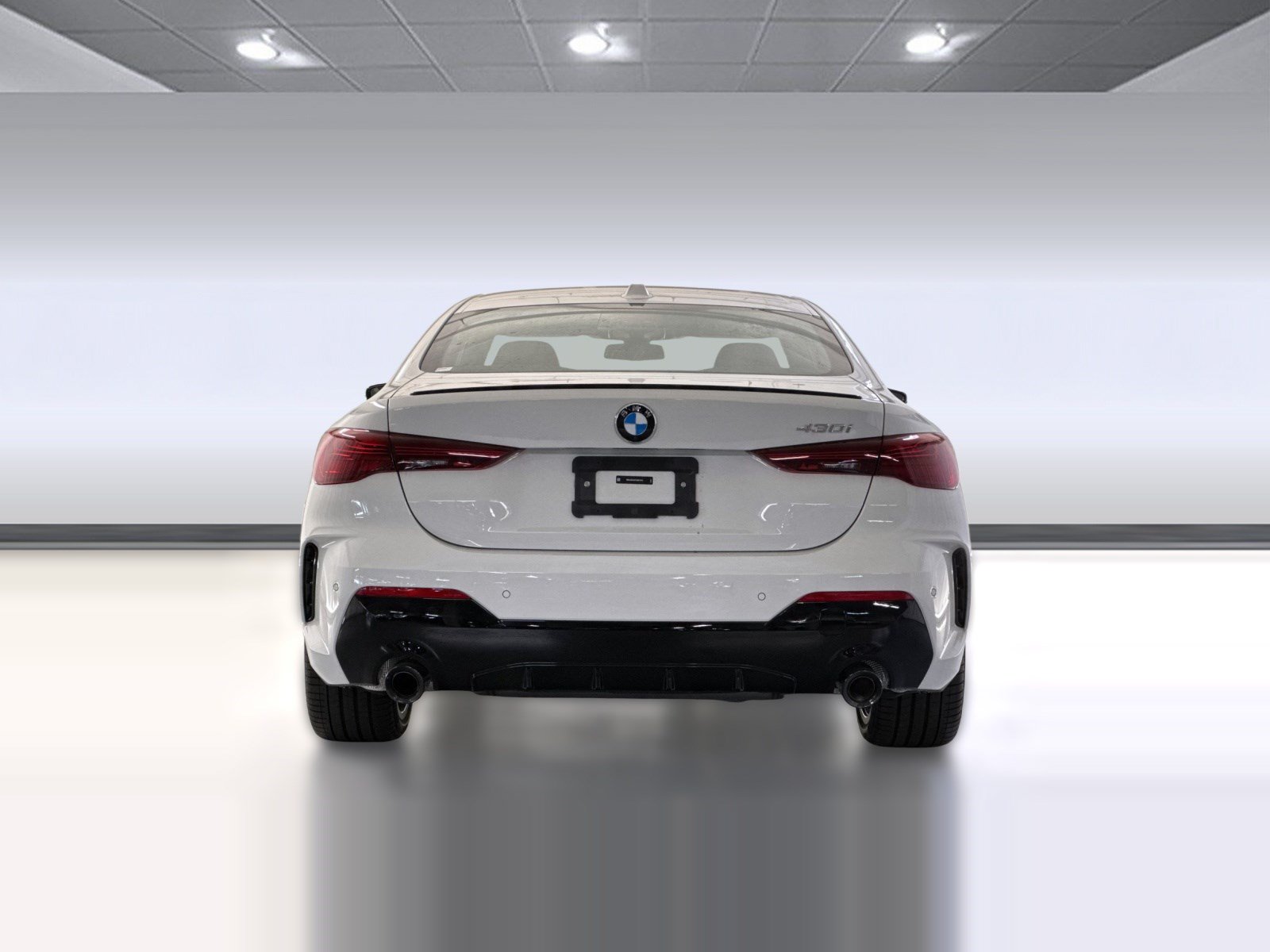 Used 2026 BMW 430i Coupe w/ M Sport Package RWD image 9