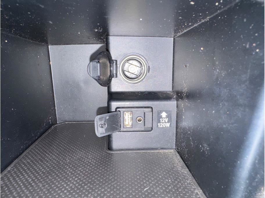 Used 2012 Toyota Camry LE FWD image 20