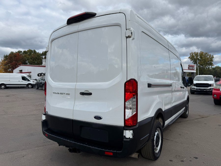 Used 2021 Ford Transit 250 Medium Roof image 5
