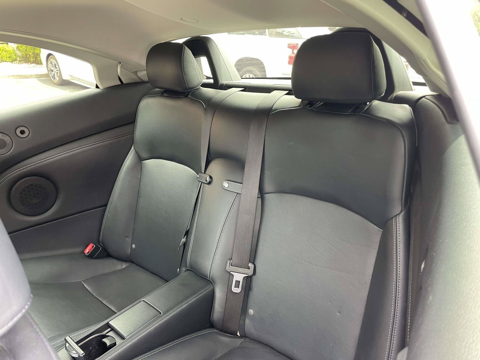 Used 2010 Lexus IS 250C w/ Luxury Pkg RWD image 3