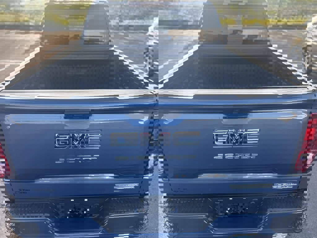 New 2026 GMC Sierra 1500 Elevation w/ Elevation Premium Package image 7