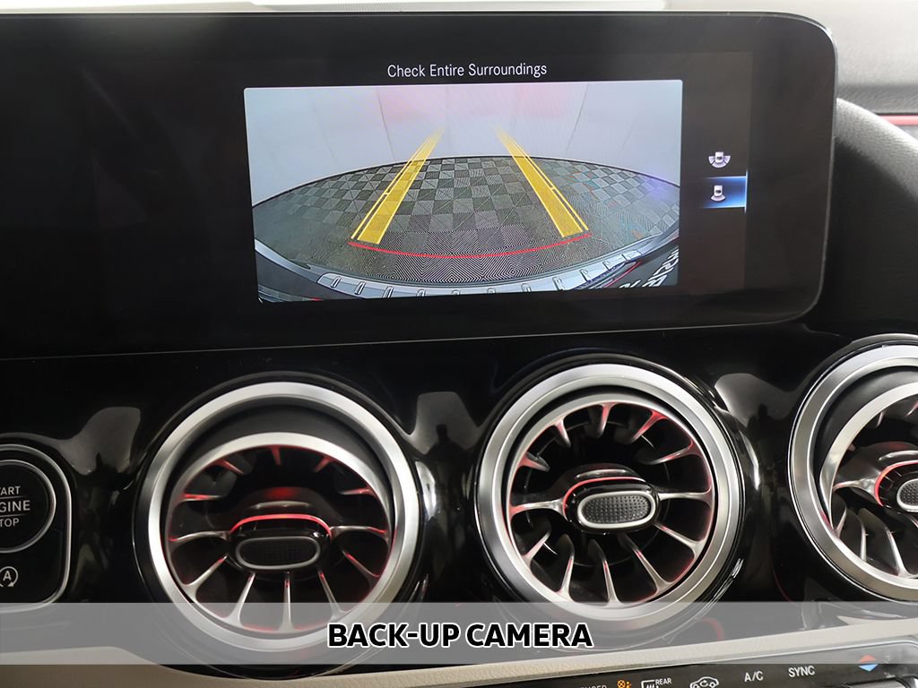 Used 2023 Mercedes-Benz GLA 250 4MATIC w/ Premium Package image 5