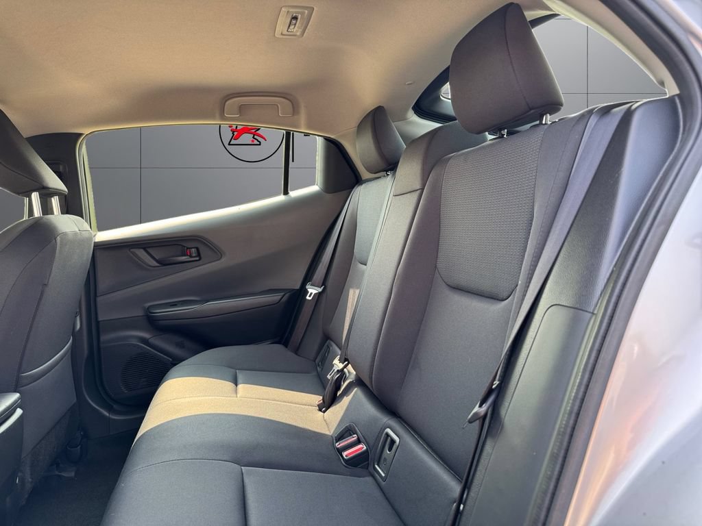 Certified 2024 Toyota Prius LE FWD image 18