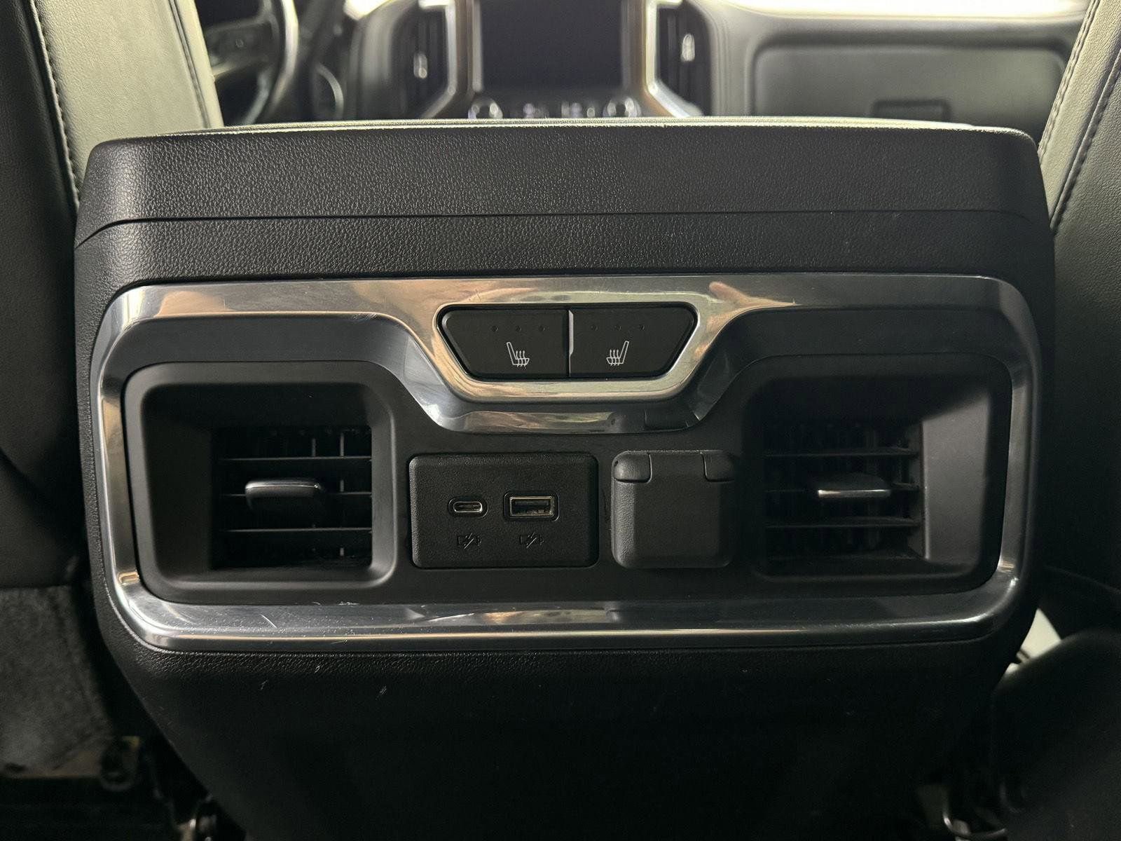 Used 2019 Chevrolet Silverado 1500 High Country w/ Technology Package image 30