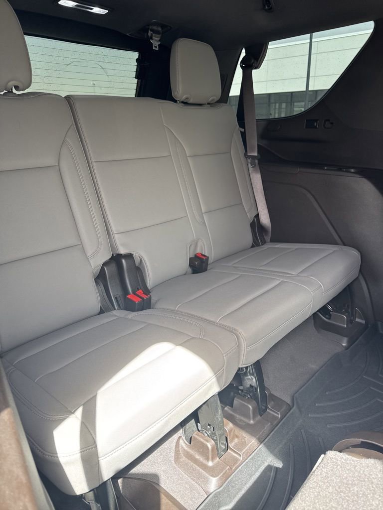 Used 2023 Chevrolet Tahoe Z71 image 11