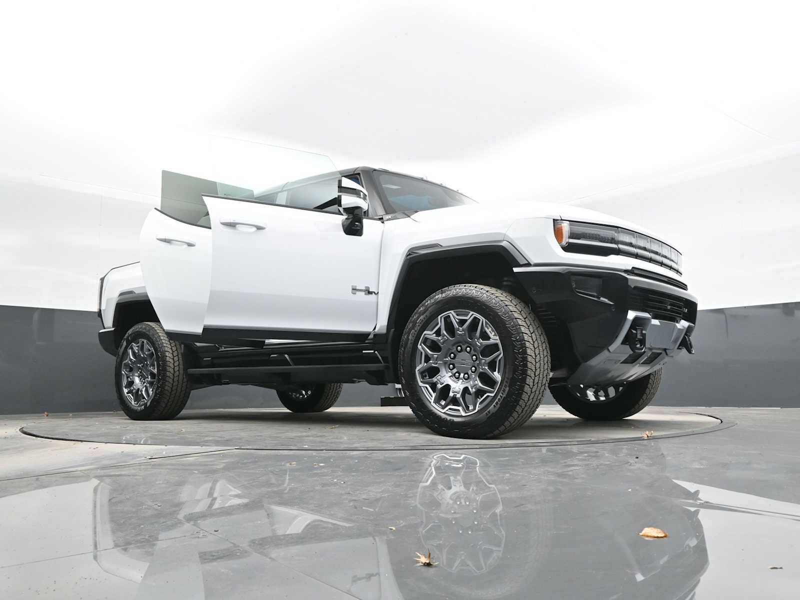 New 2025 GMC Hummer EV 3X image 36