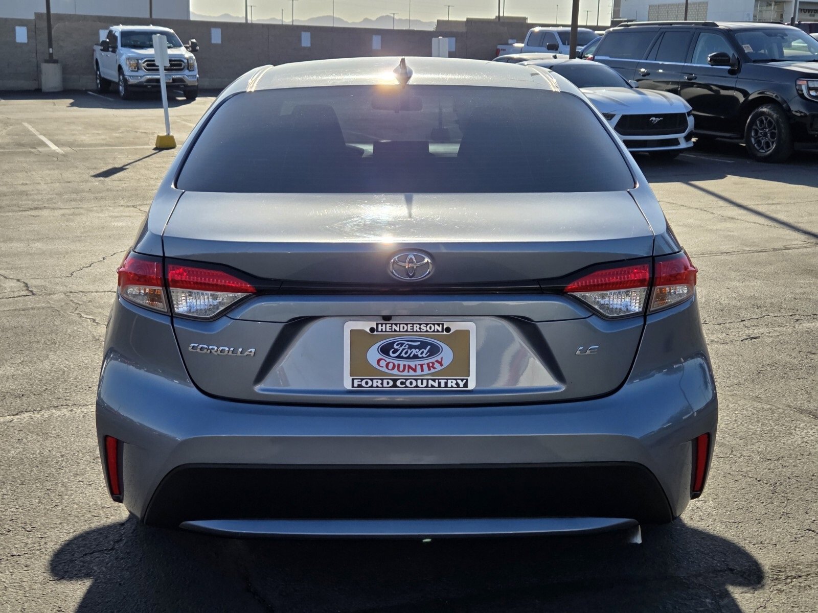 Used 2021 Toyota Corolla LE image 5