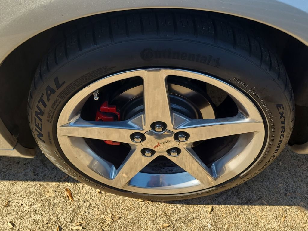 Used 2005 Chevrolet Corvette Convertible w/ Preferred Equipment Group image 7