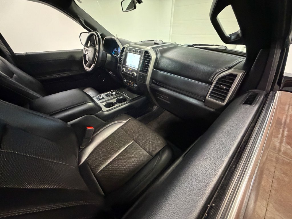 Used 2020 Ford Expedition Max XLT w/ Equipment Group 202A AWD/4WD image 61