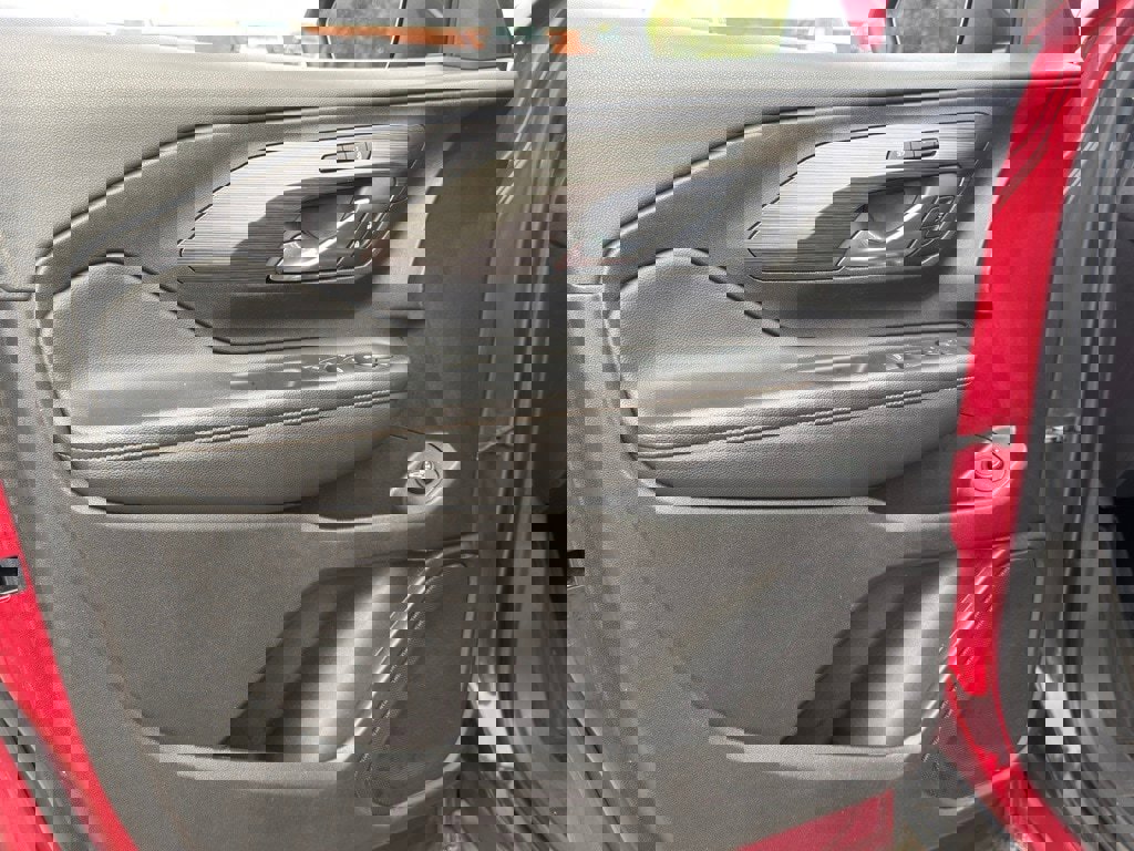 Used 2019 GMC Terrain SLT w/ Preferred Package image 11