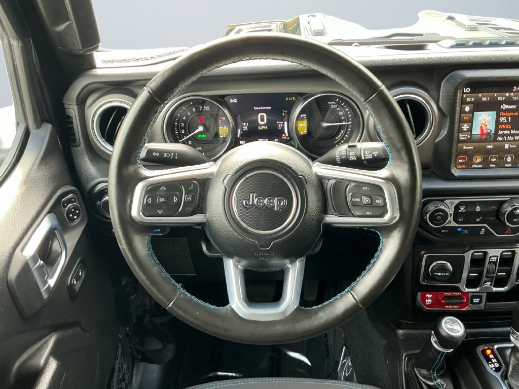 Used 2023 Jeep Wrangler Unlimited Rubicon 4xe w/ Cold Weather Group AWD/4WD image 13
