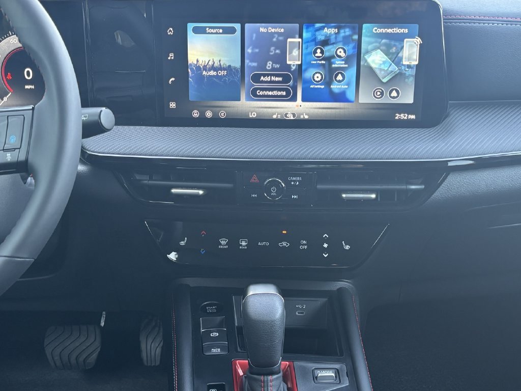 New 2027 Nissan Kicks SR AWD/4WD image 17