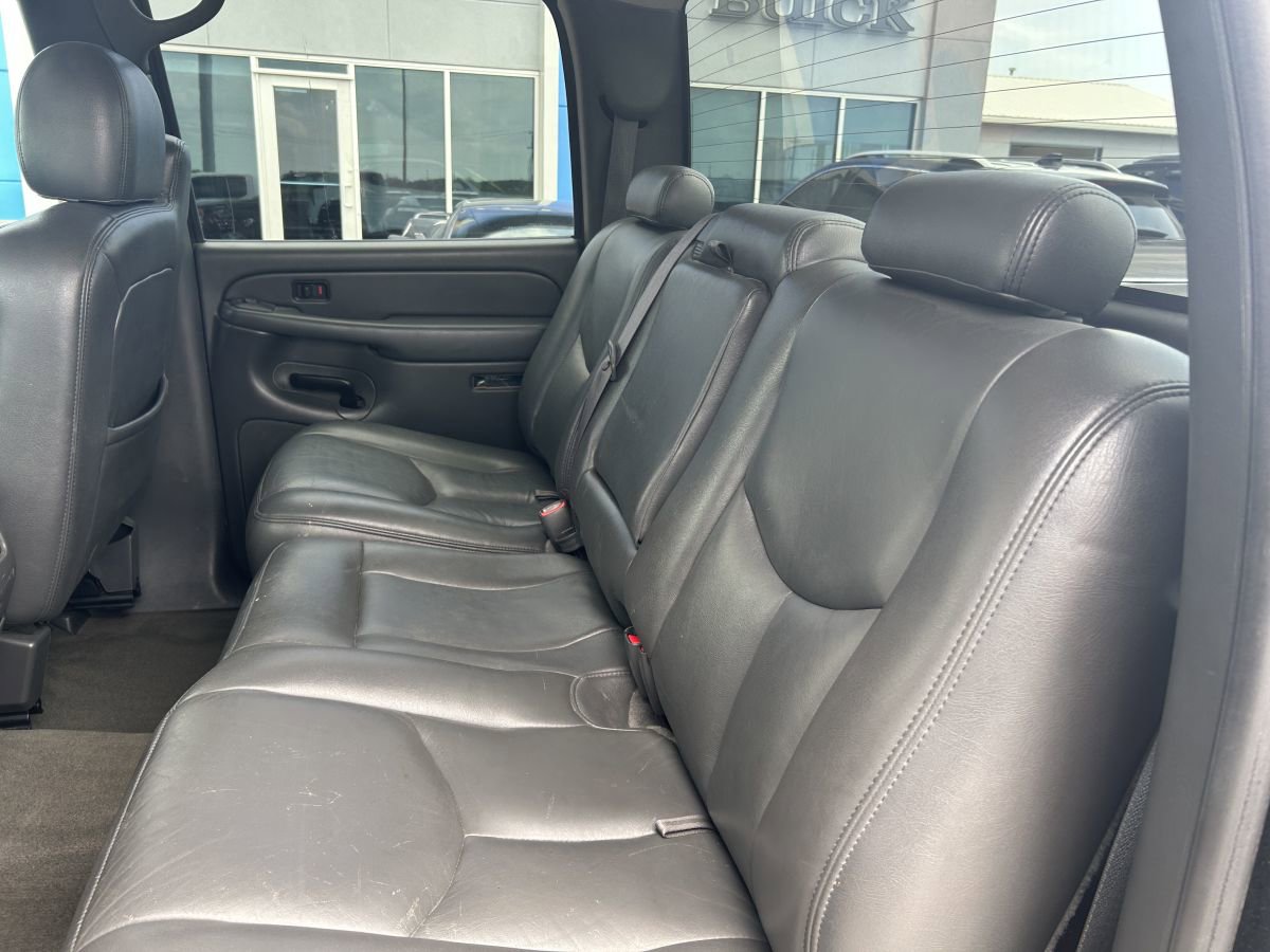 Used 2005 GMC Sierra 1500 SLT w/ Light Duty Power Package image 14