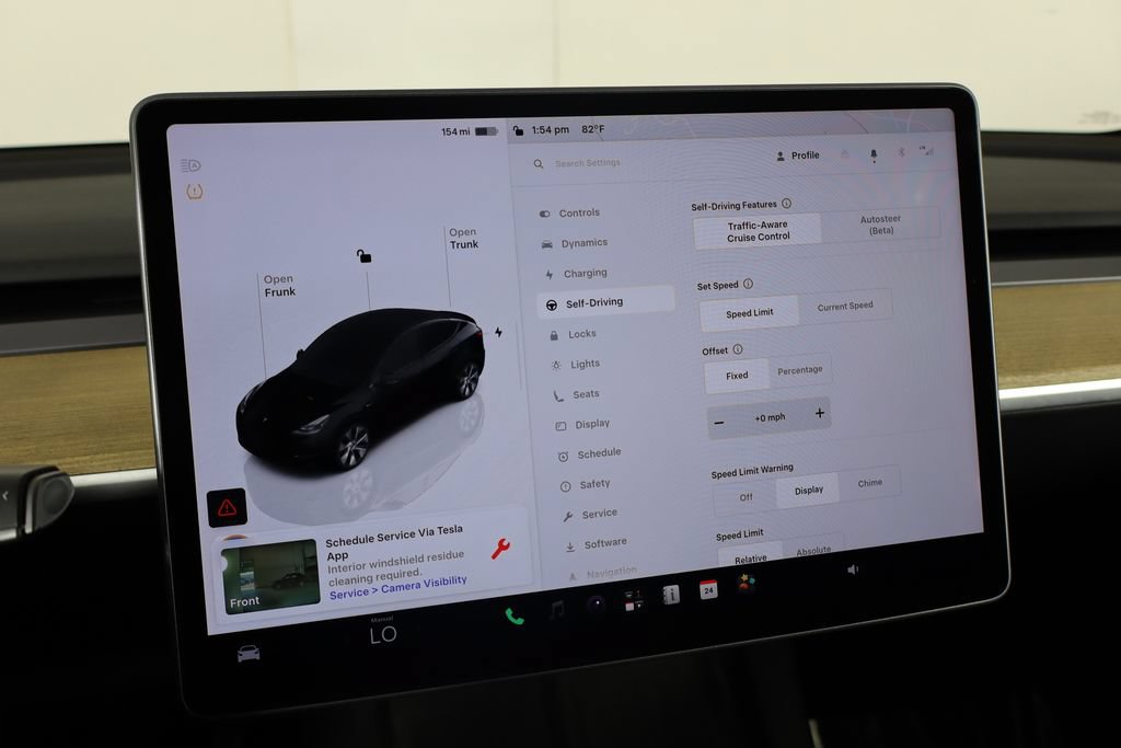 Used 2024 Tesla Model Y Long Range AWD/4WD image 31