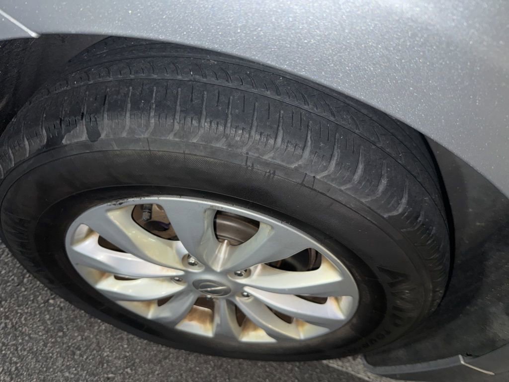 Used 2018 Chrysler Pacifica Touring Plus image 9