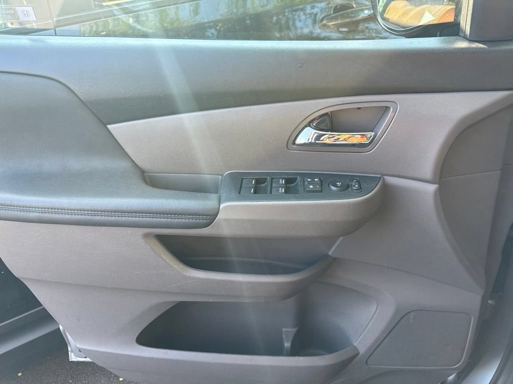 Used 2016 Honda Odyssey EX-L image 9
