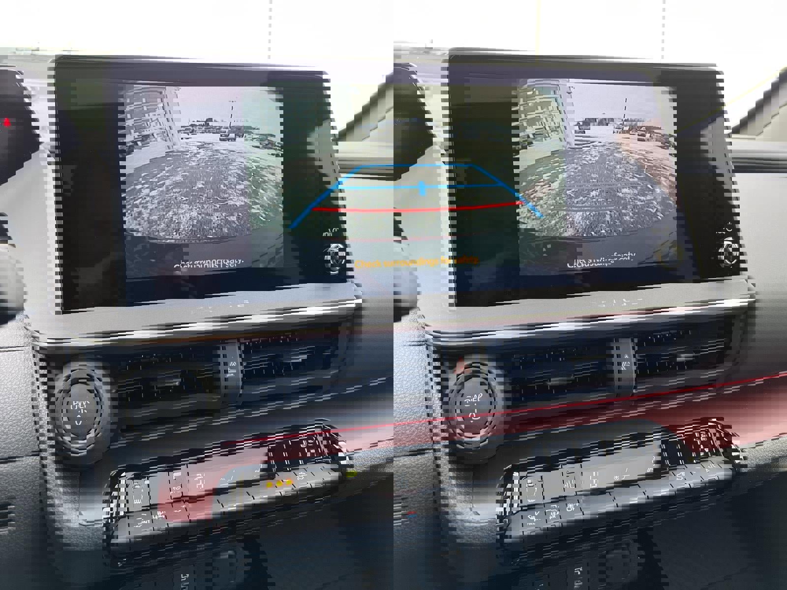 Used 2024 Toyota Prius Prime image 9