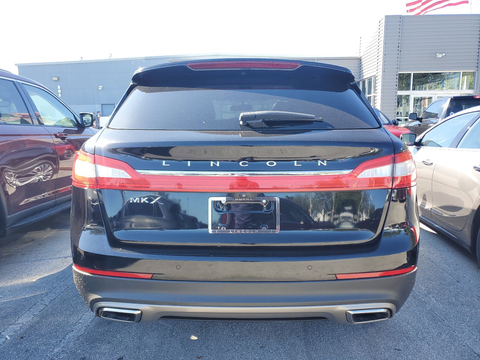 Used 2017 Lincoln MKX Reserve image 5