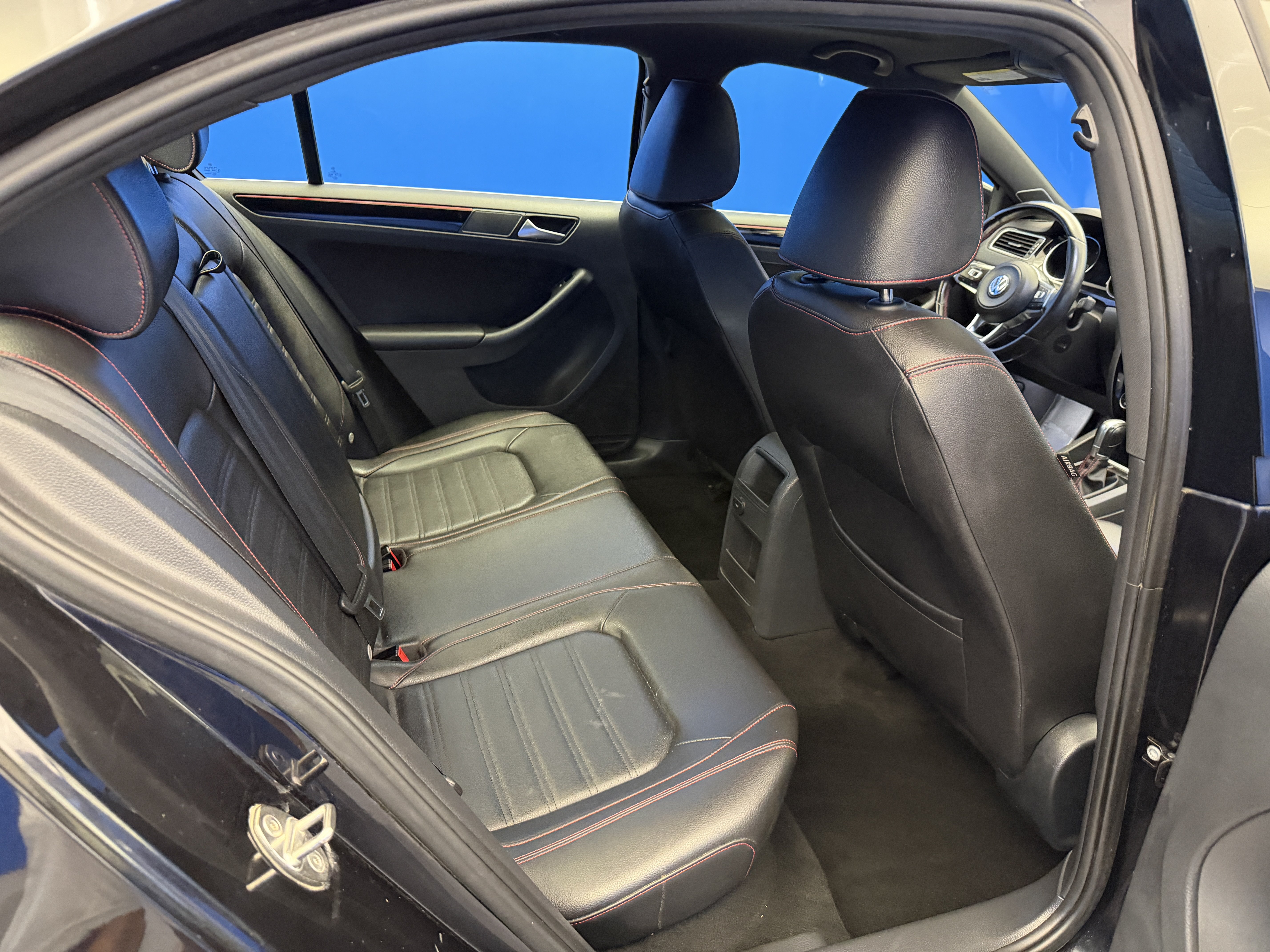 Used 2016 Volkswagen Jetta GLI SEL FWD image 27