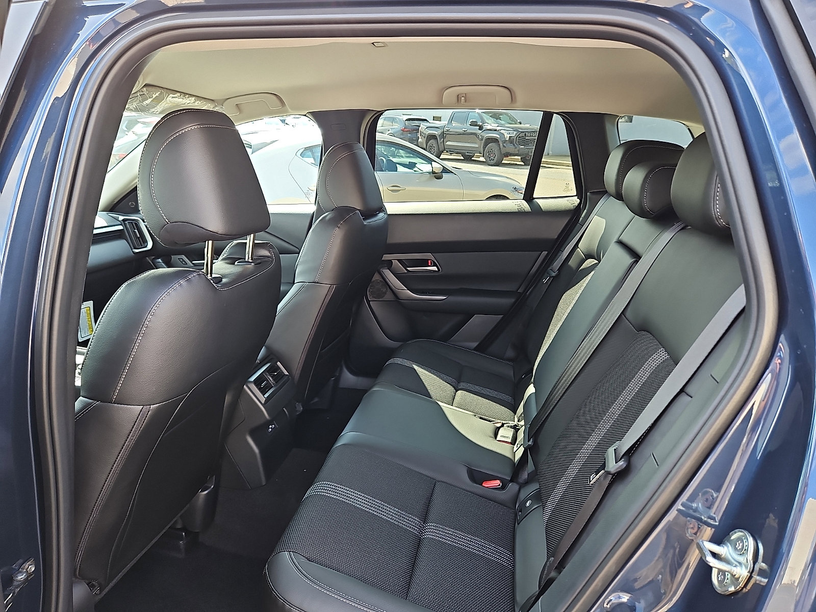 New 2026 MAZDA CX-50 AWD 2.5 S w/ Select Package image 8