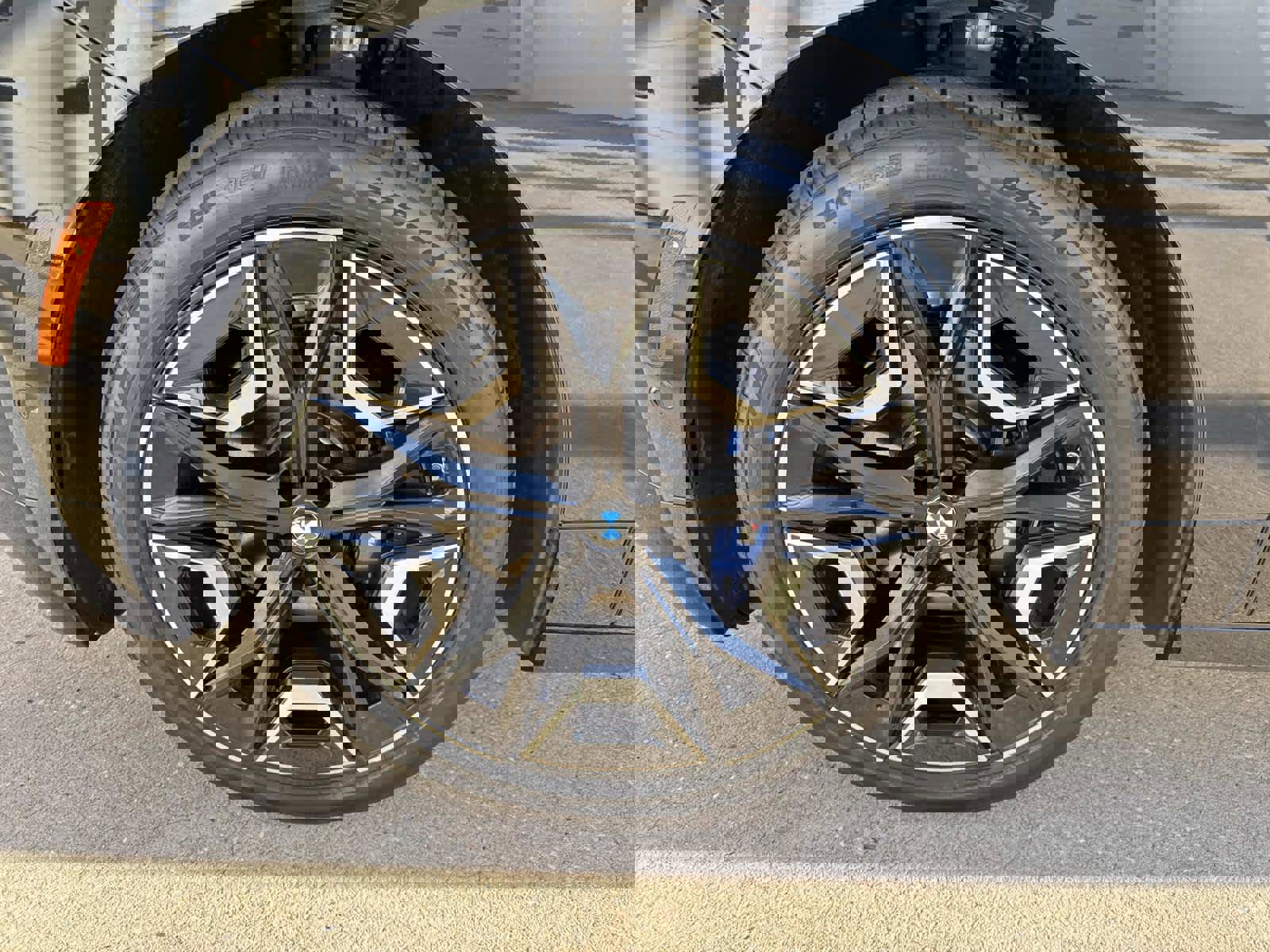 Certified 2025 BMW iX M60 image 10