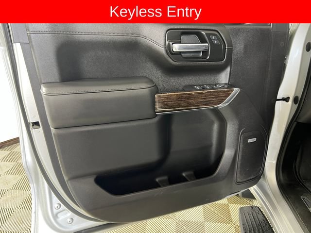 Used 2020 GMC Sierra 1500 Elevation w/ Elevation Value Package AWD/4WD image 11