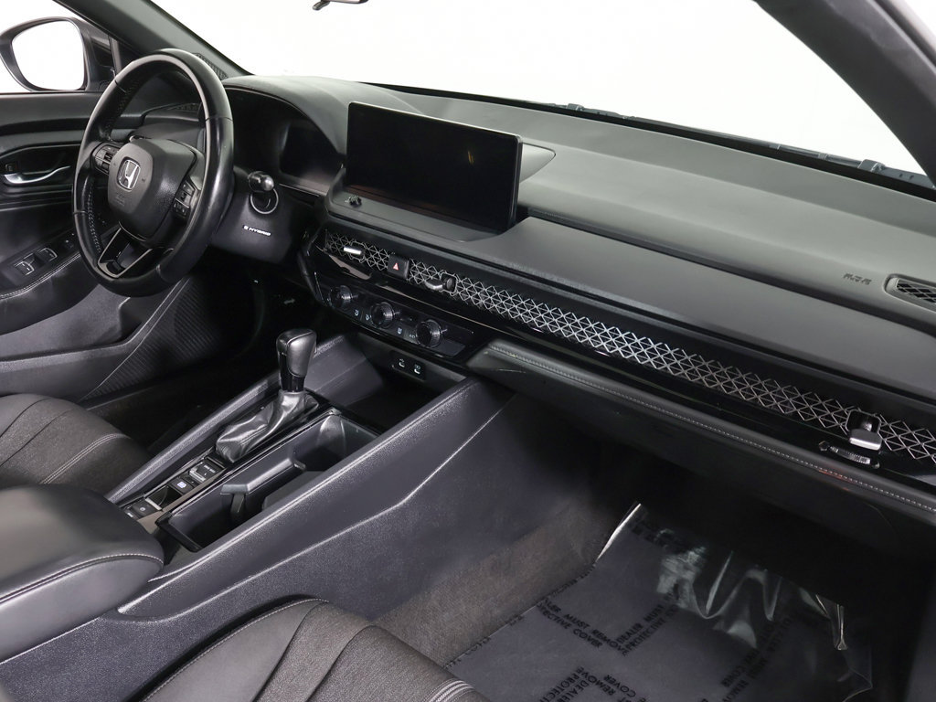 Used 2024 Honda Accord Sport image 27