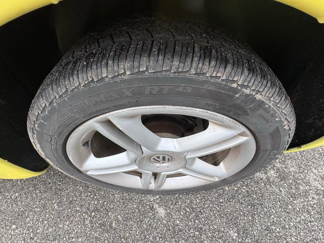 Used 2005 Volkswagen Beetle GLS image 21