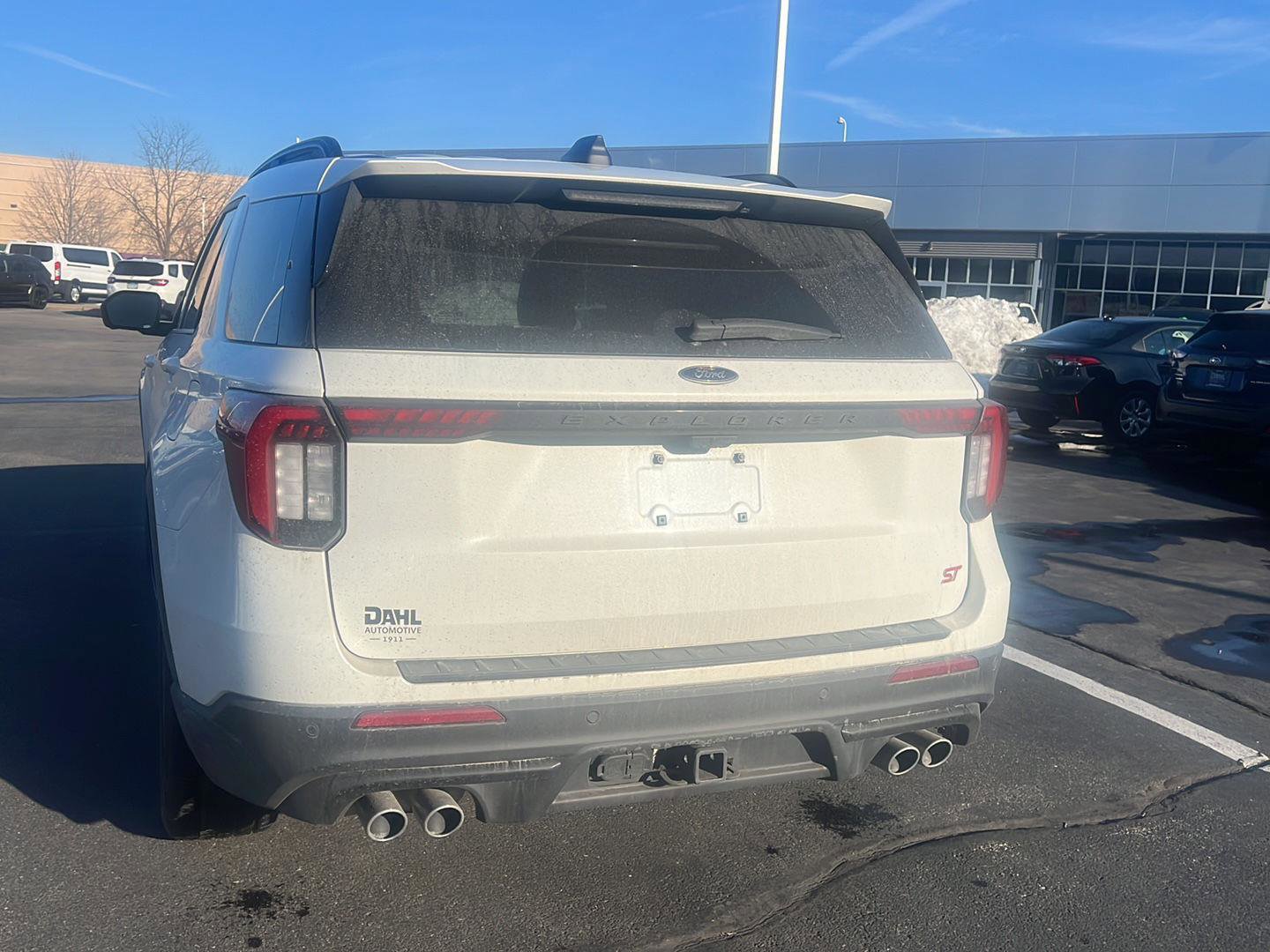 Used 2025 Ford Explorer ST image 8