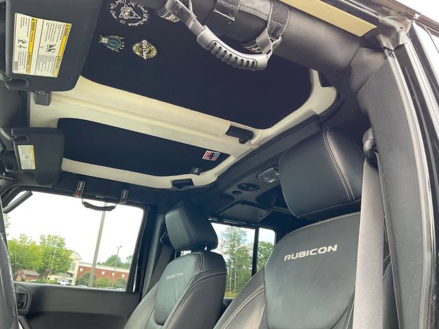 Used 2015 Jeep Wrangler Unlimited Rubicon AWD/4WD image 24