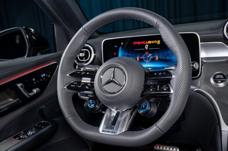 Certified 2026 Mercedes-Benz GLC 43 AMG 4MATIC image 15