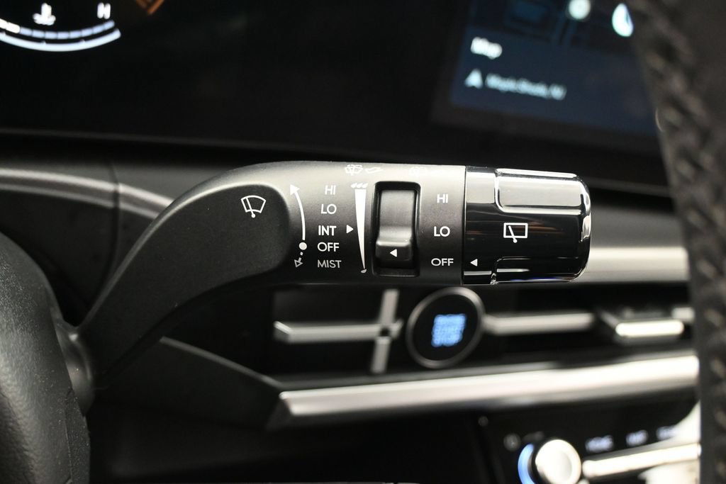 Used 2025 Hyundai Santa Fe XRT AWD/4WD image 19