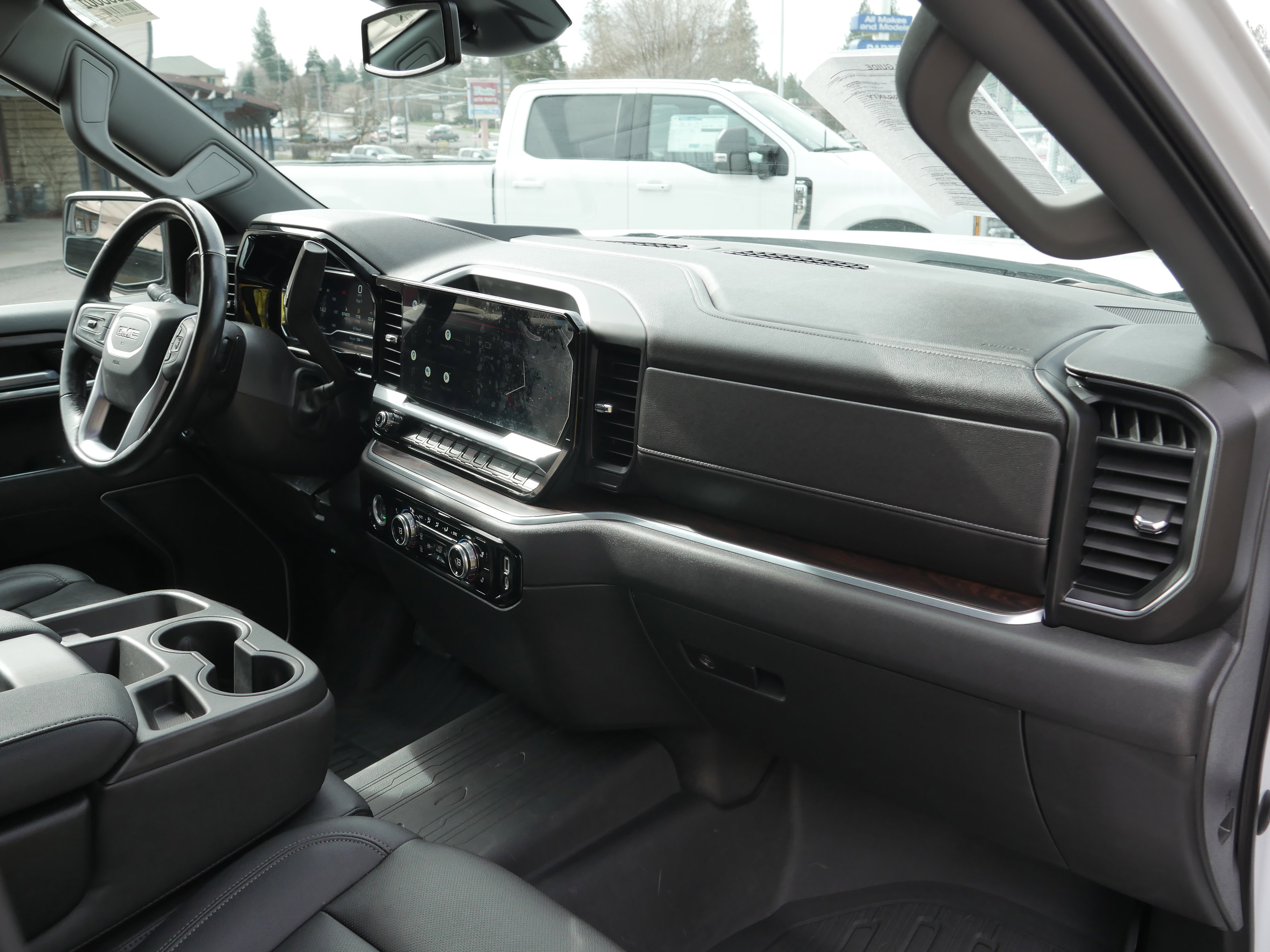 Used 2022 GMC Sierra 1500 SLT image 28