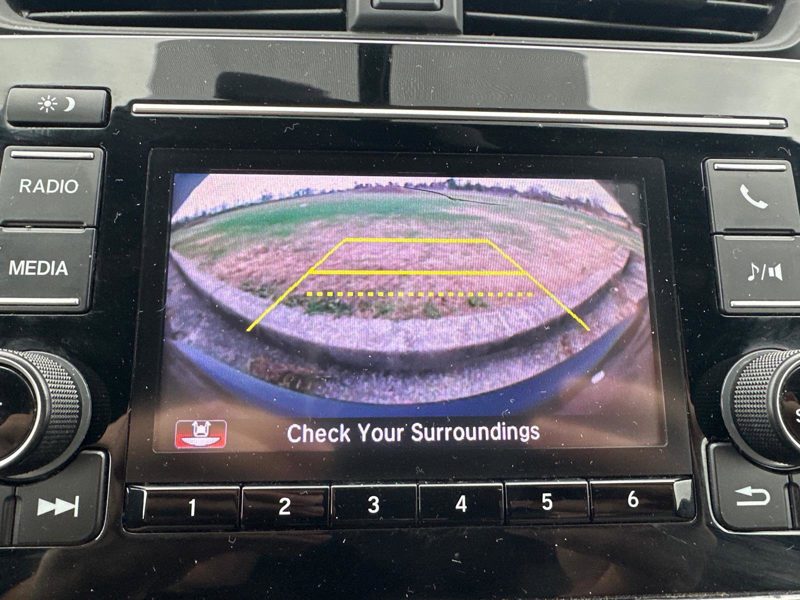 Used 2018 Honda CR-V LX image 6