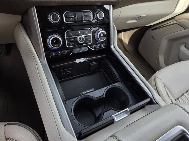 Used 2022 GMC Yukon Denali RWD image 13