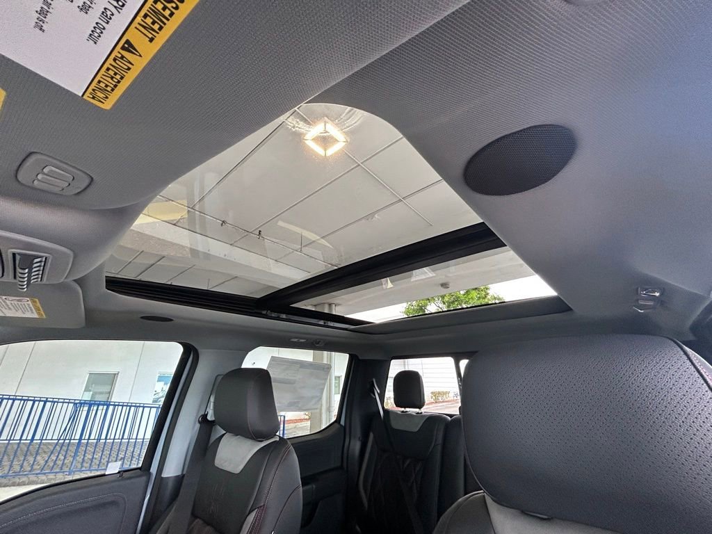 New 2026 Ford F250 Lariat w/ Black Appearance Package image 10