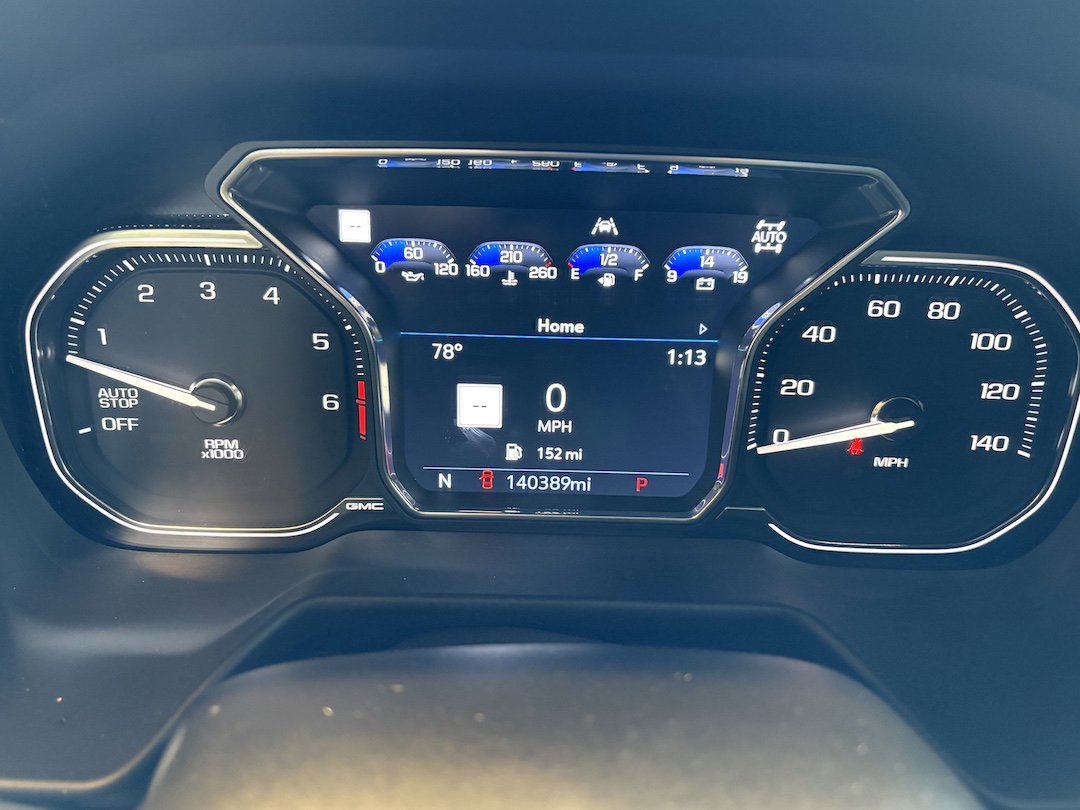 Used 2021 GMC Yukon AT4 w/ AT4 Premium Plus Package image 16
