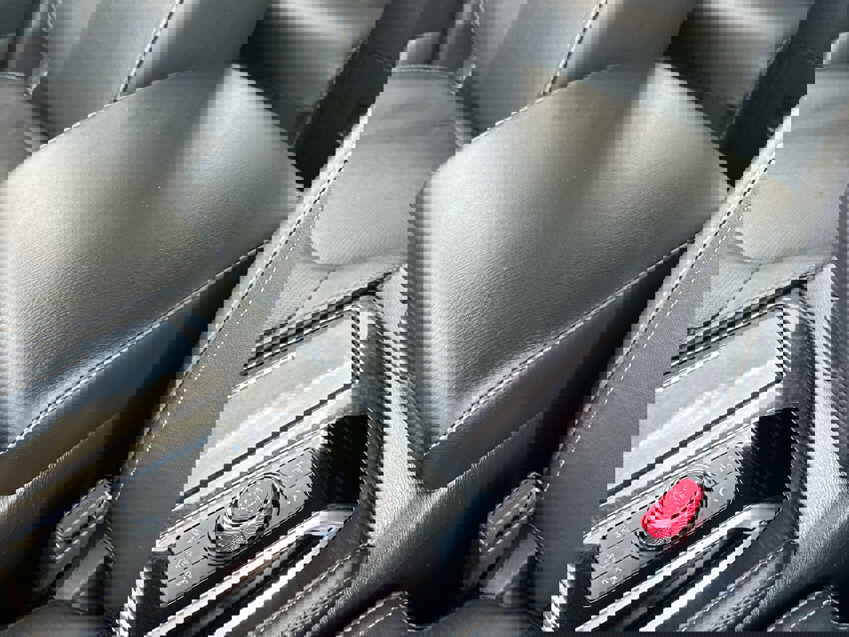 Used 2024 INFINITI QX80 Luxe image 21