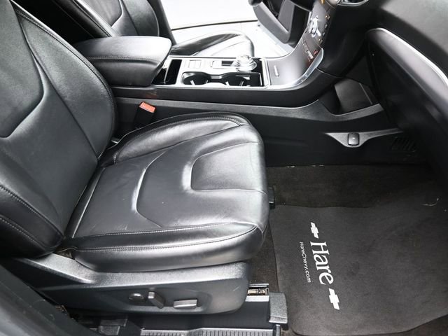 Used 2020 Ford Edge Titanium image 27