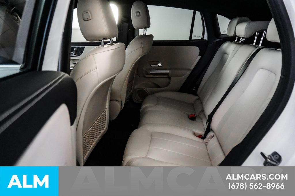 Used 2024 Mercedes-Benz GLA 250 image 17